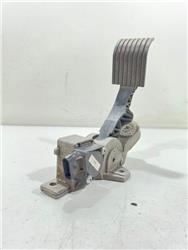 DAF /Tipo: V90 R.3.44-1 / Pedal do Acelerador com Sens