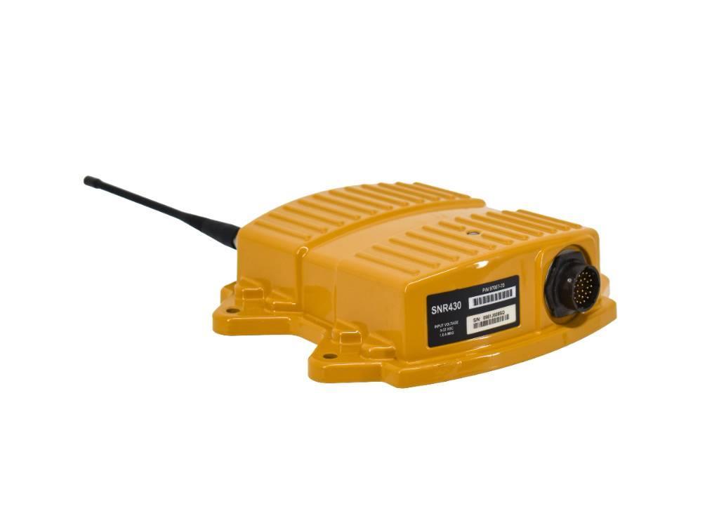 CAT SNR430 410-470 MHz Machine Radio, Trimble Ostale komponente