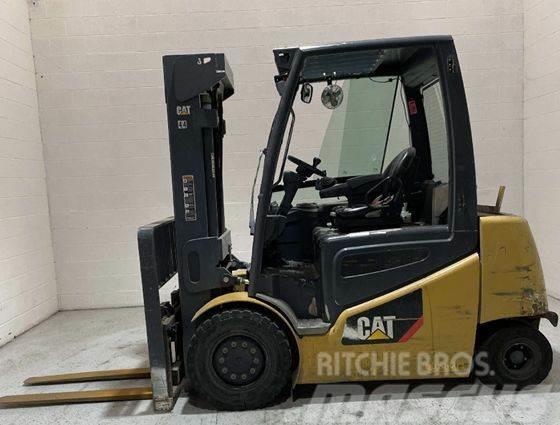 CAT Lift Trucks 2EPC8000 Ostalo