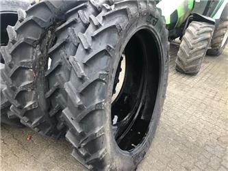 BKT 300/95R46