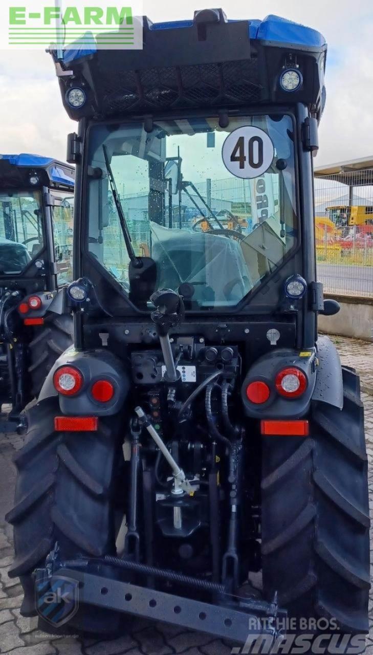 New Holland t4.110vcabstagev Tractors