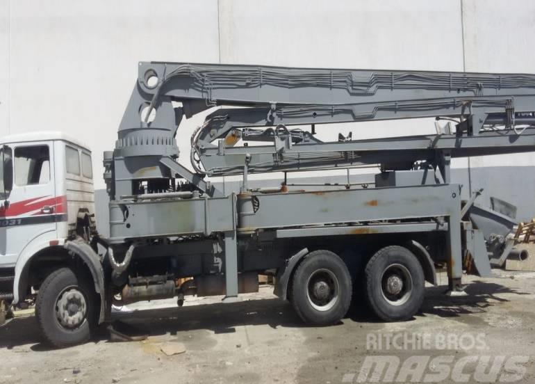 Putzmeister 36M-4R Concrete pump trucks