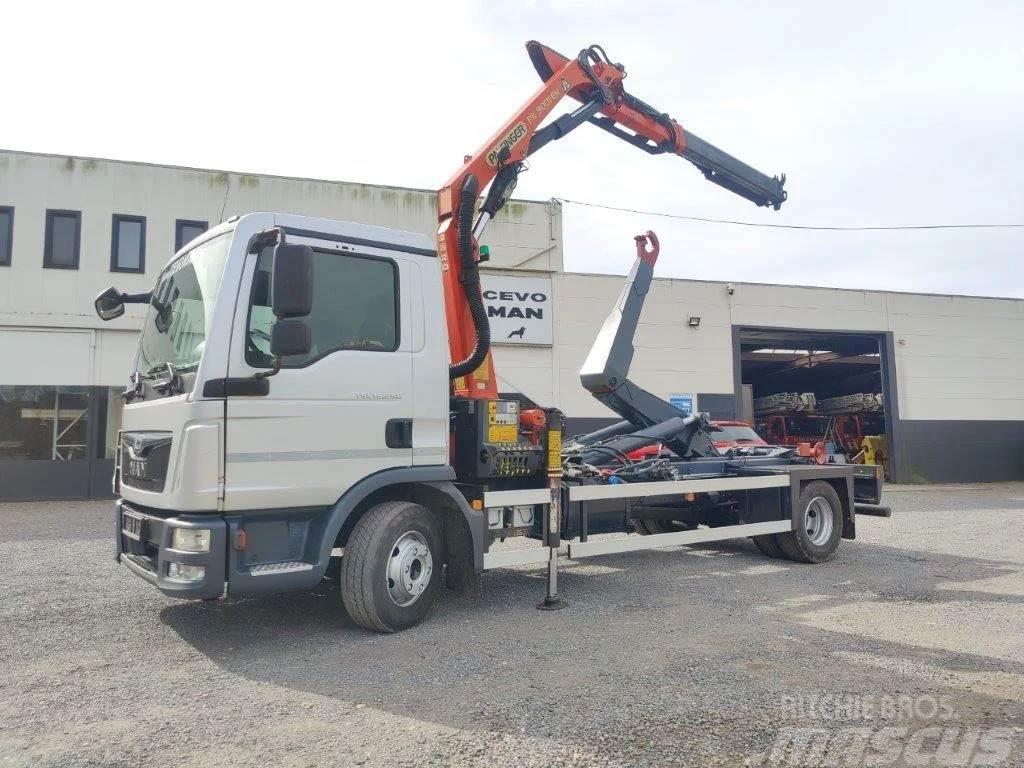 MAN TGL 12.250 Containersysteem met kraan Palfinger PK Hook lift trucks