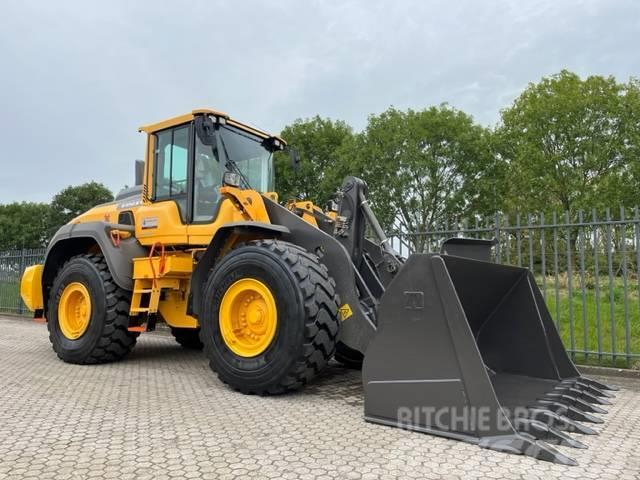 Volvo L110H year 2021 with 3900 hours many options Wheel loaders