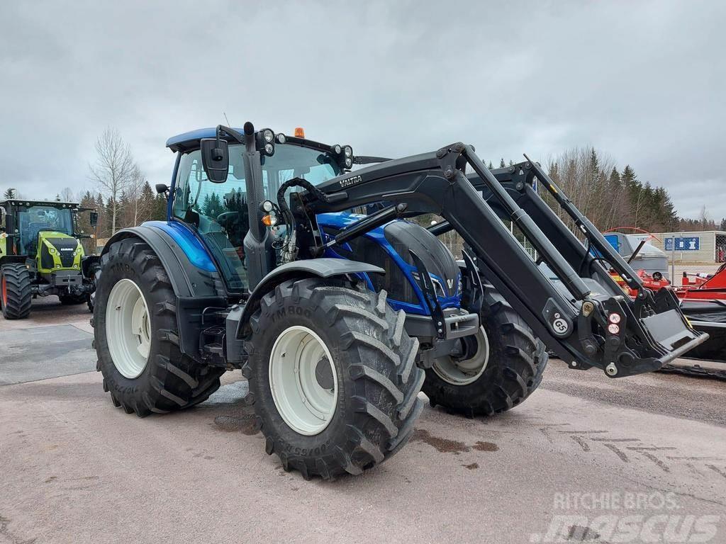 Valtra N134 SMARTTOUCH Tractors