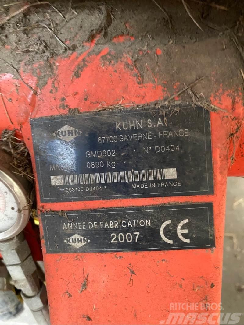 Kuhn GMD 902 Mower-conditioners