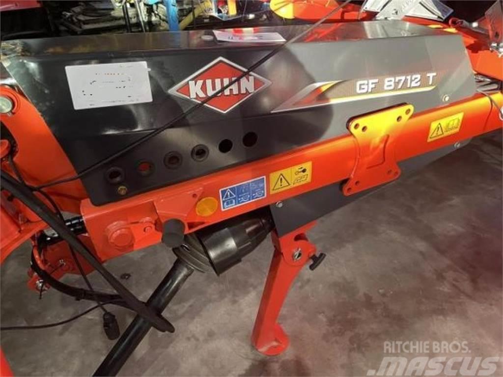 Kuhn GF 8712T Rakes and tedders