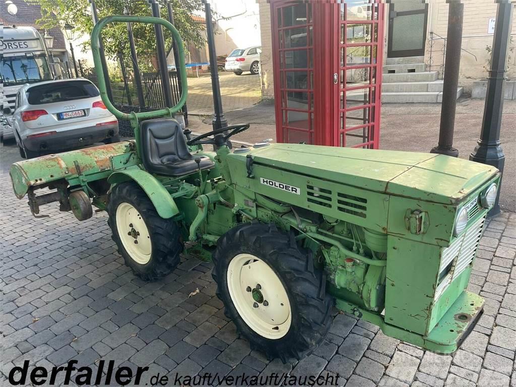 HOLDER A 30 Allrad Schlepper Sweepers