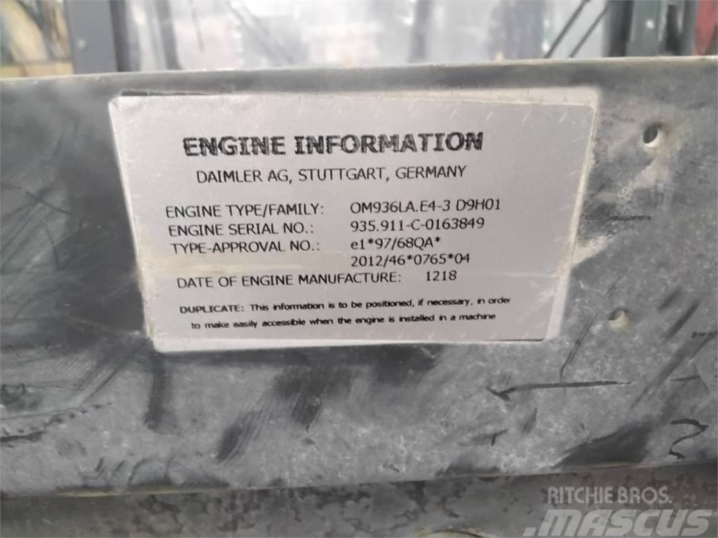 Mercedes-Benz OM936LA Engines