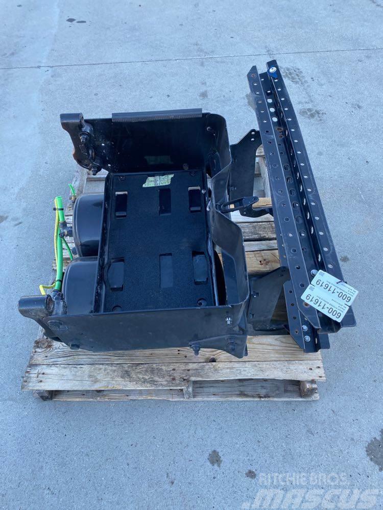Western Star 5700XE Other components