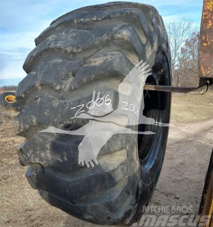 Primex 37.25X35 Tyres, wheels and rims
