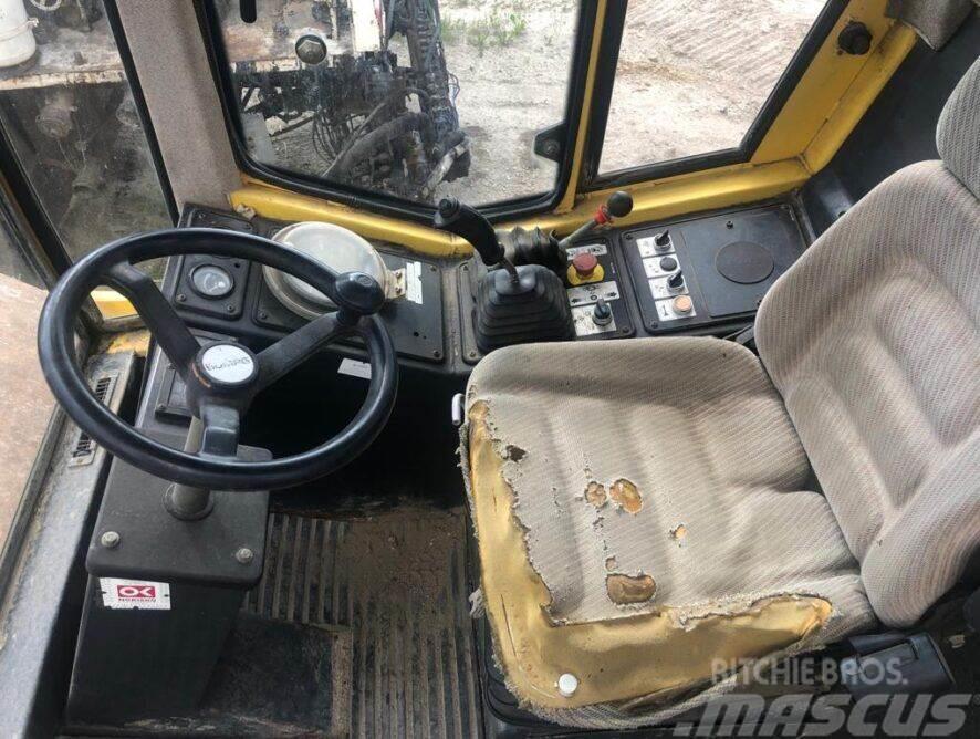 Bomag BW216 D-3 Single drum rollers