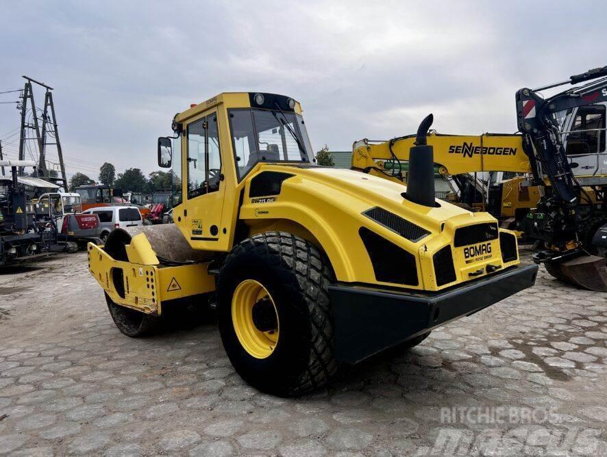 Bomag BW216 DH-4 Single drum rollers