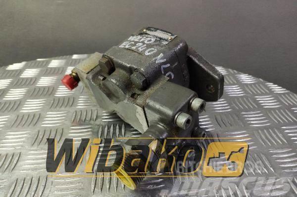 Volvo Hydraulic pump Volvo 14525540 5D0425 Other components
