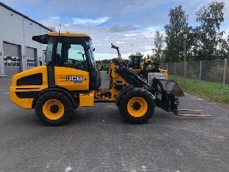 JCB 407