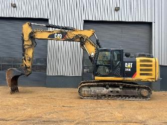 CAT 323E