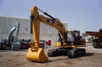 CAT 323D3