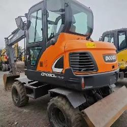 Doosan DX60W