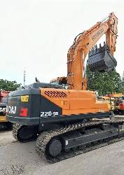 Hyundai 220