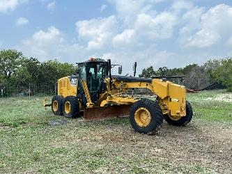 CAT 140M3
