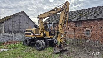 CAT M312