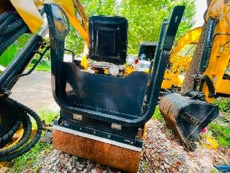 CAT 303