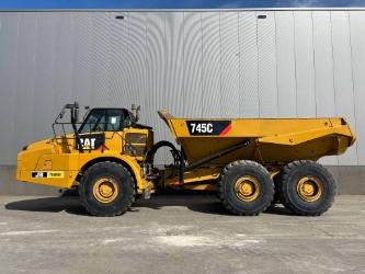 CAT 745 C