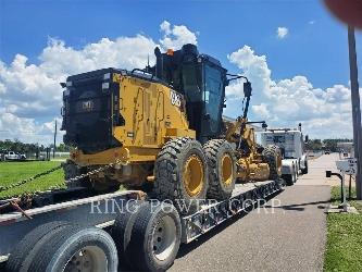 CAT 120 AWD CS