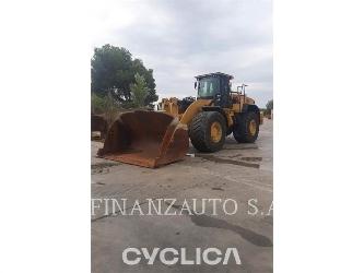 CAT 982M