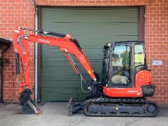 Kubota KX057