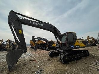Volvo EC 240
