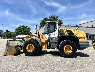 Liebherr L 550