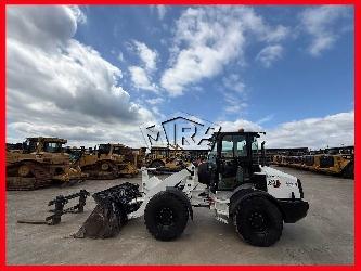 CAT 908 M