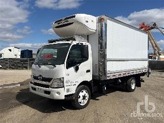 Hino 195