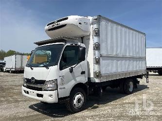 Hino 195
