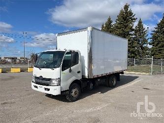 Hino 195