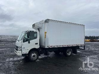 Hino 195