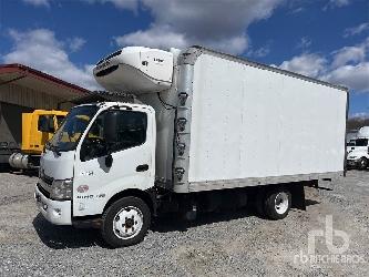 Hino 195