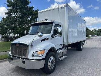 Peterbilt 536