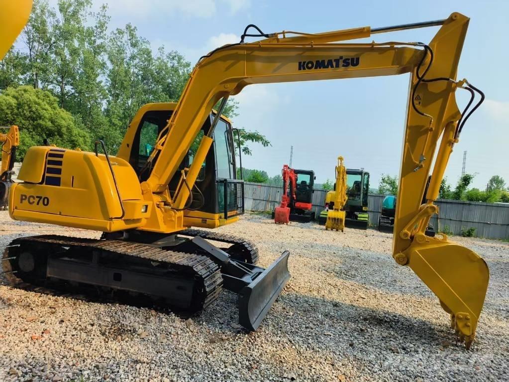 Komatsu PC 70-7 Bageri gusjeničari