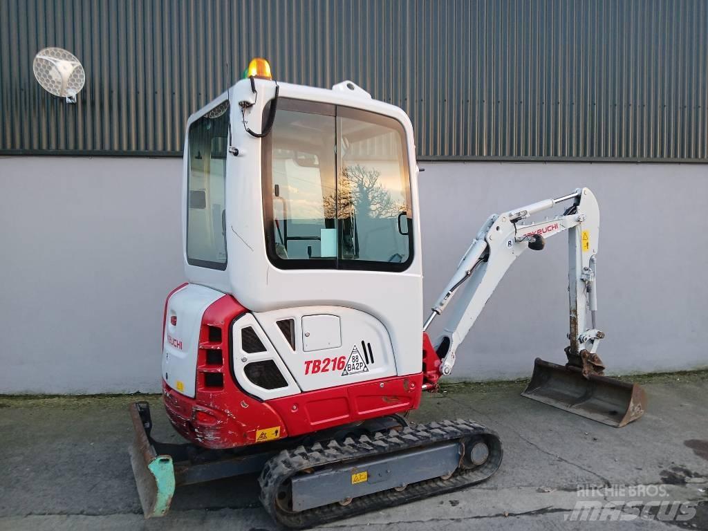 Takeuchi TB 216 Mini bageri <7t
