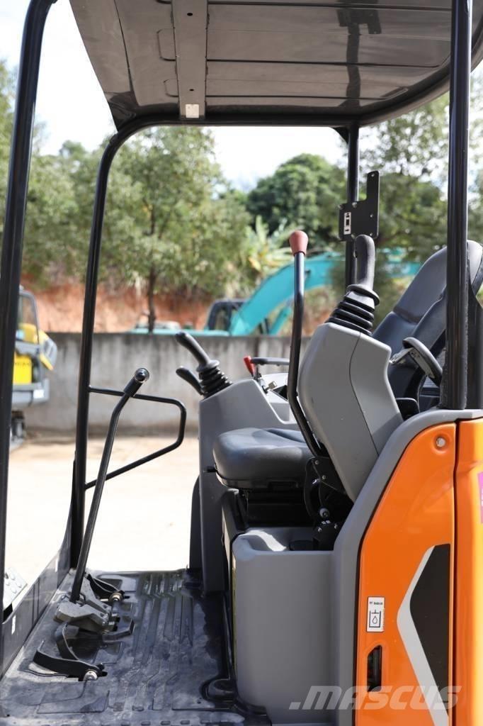 Doosan DX 17 Bageri gusjeničari