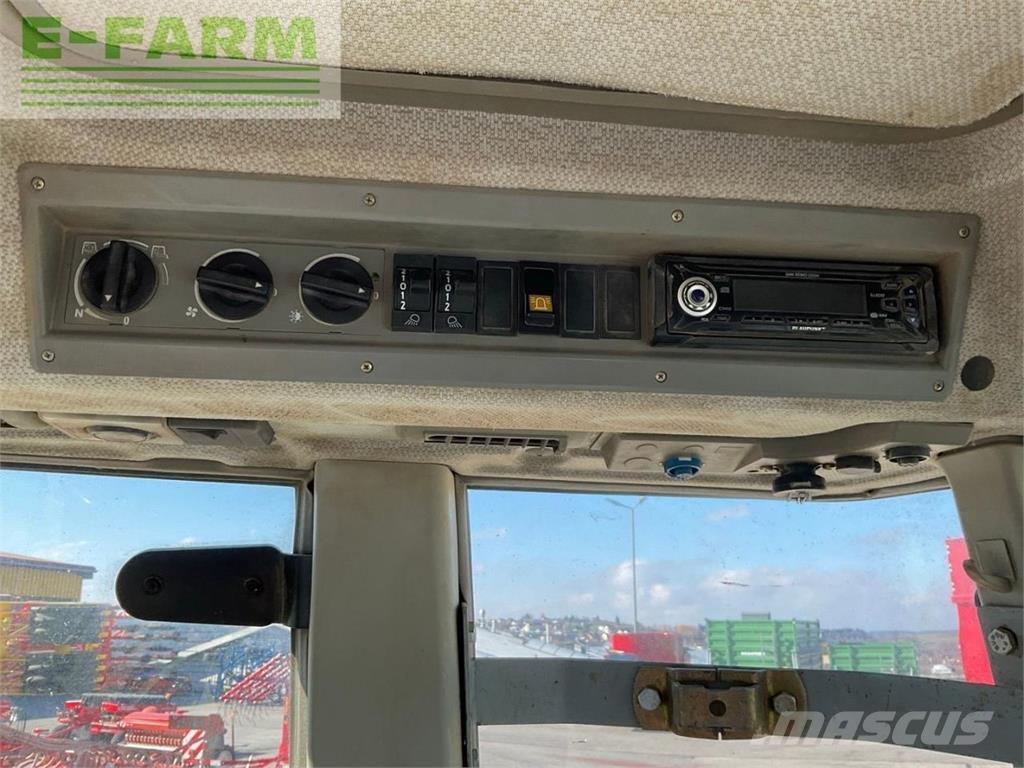 Fendt 412 Vario Traktori