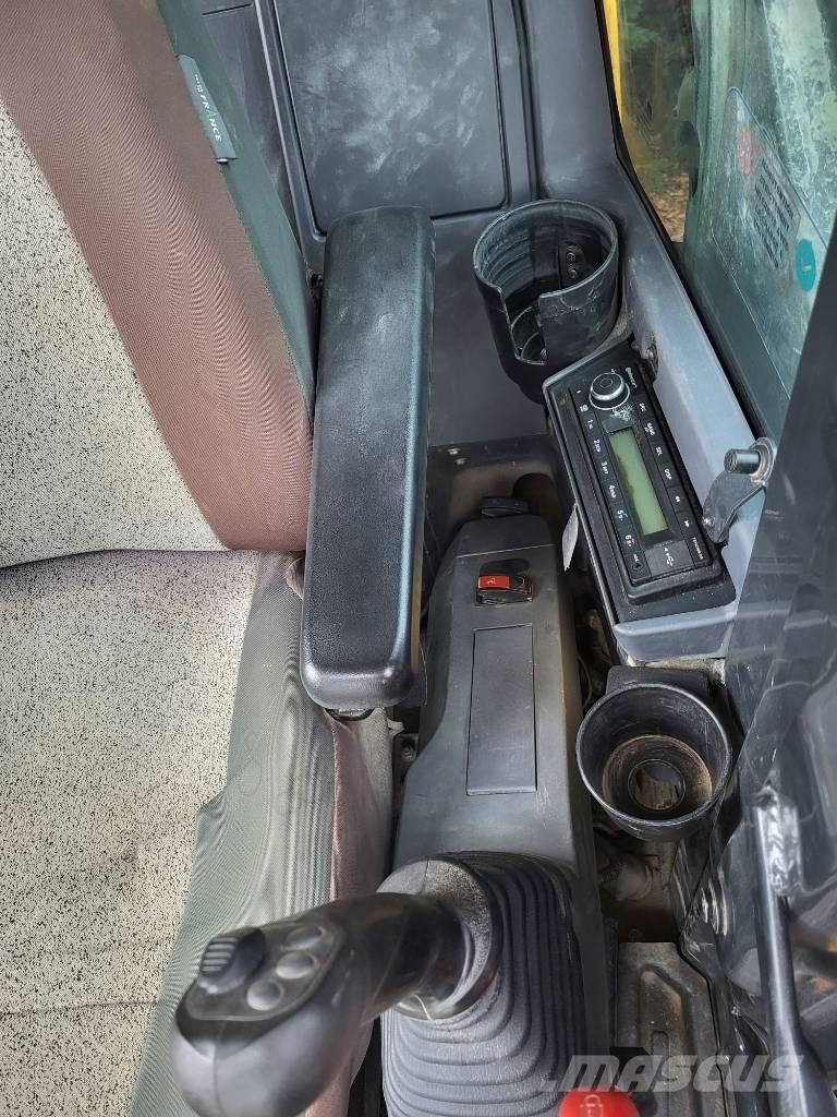 Komatsu PC88MR-11 Midi bageri 7t – 12t