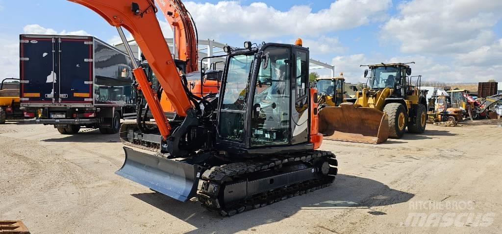 Hitachi ZX 85 Midi bageri 7t – 12t