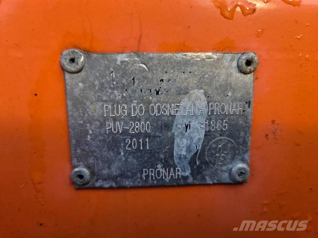 Pronar PUV 2800 Sniježne daske i  plugovi