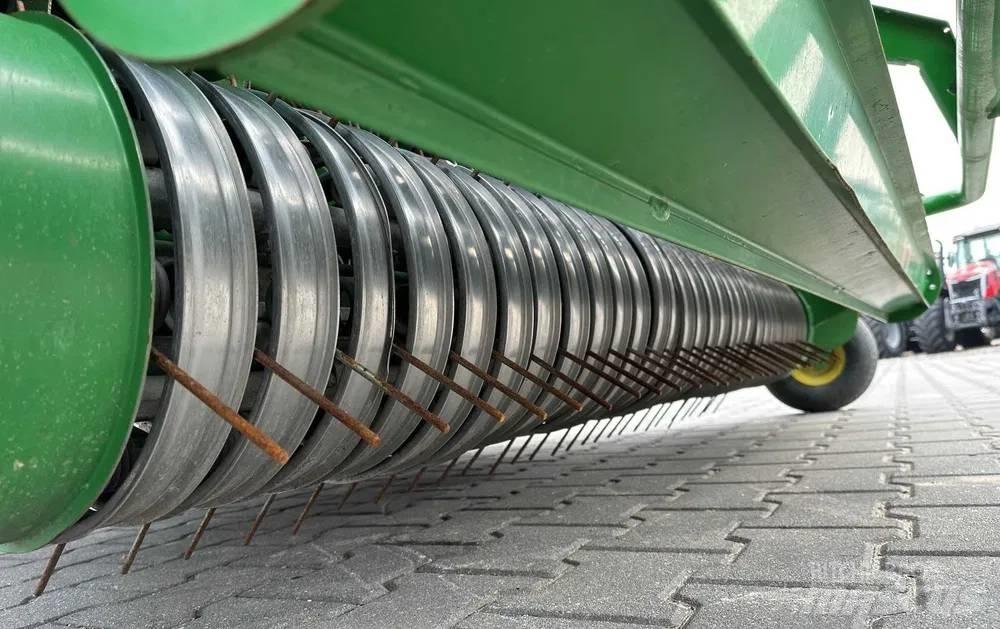 John Deere C 440 R Rolo balirke