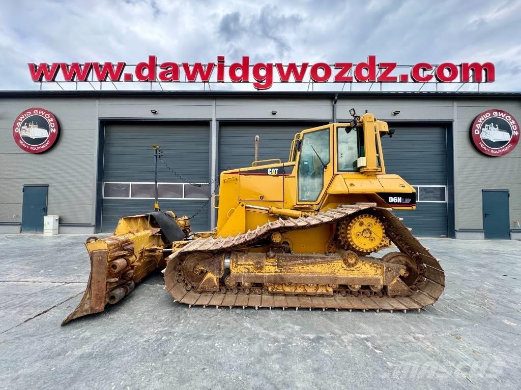 CAT D 6 N LGP Buldožeri gusjeničari