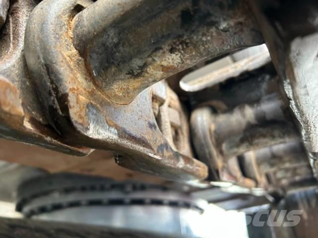 Hitachi ZX 210 LC-3 Bageri gusjeničari