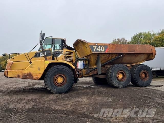 CAT 740 Zglobni demperi